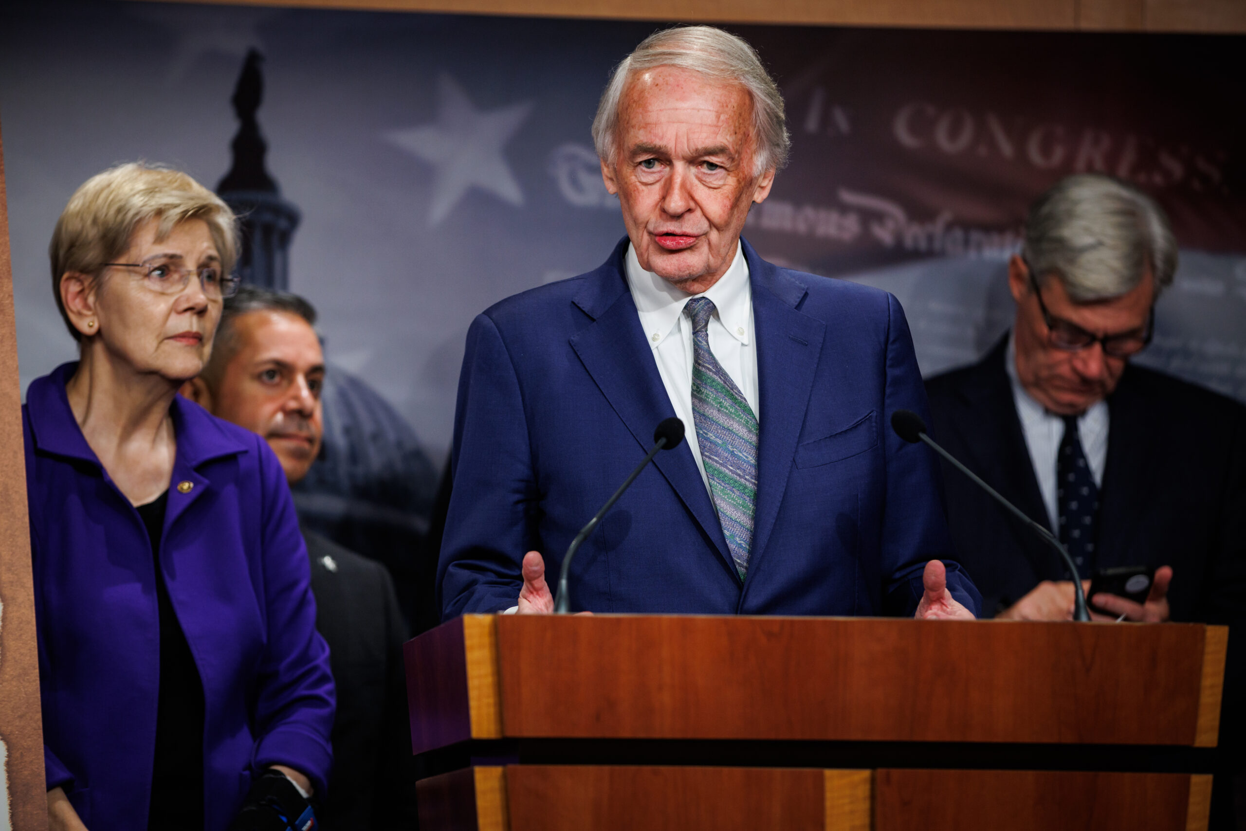 DC: Senate Democrats Unveil Initiative to Lower Costs for Am