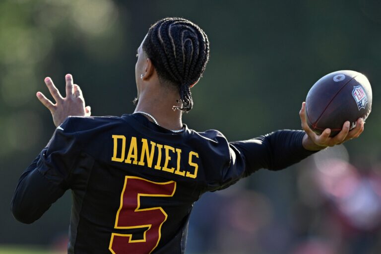 Commanders Camp Football