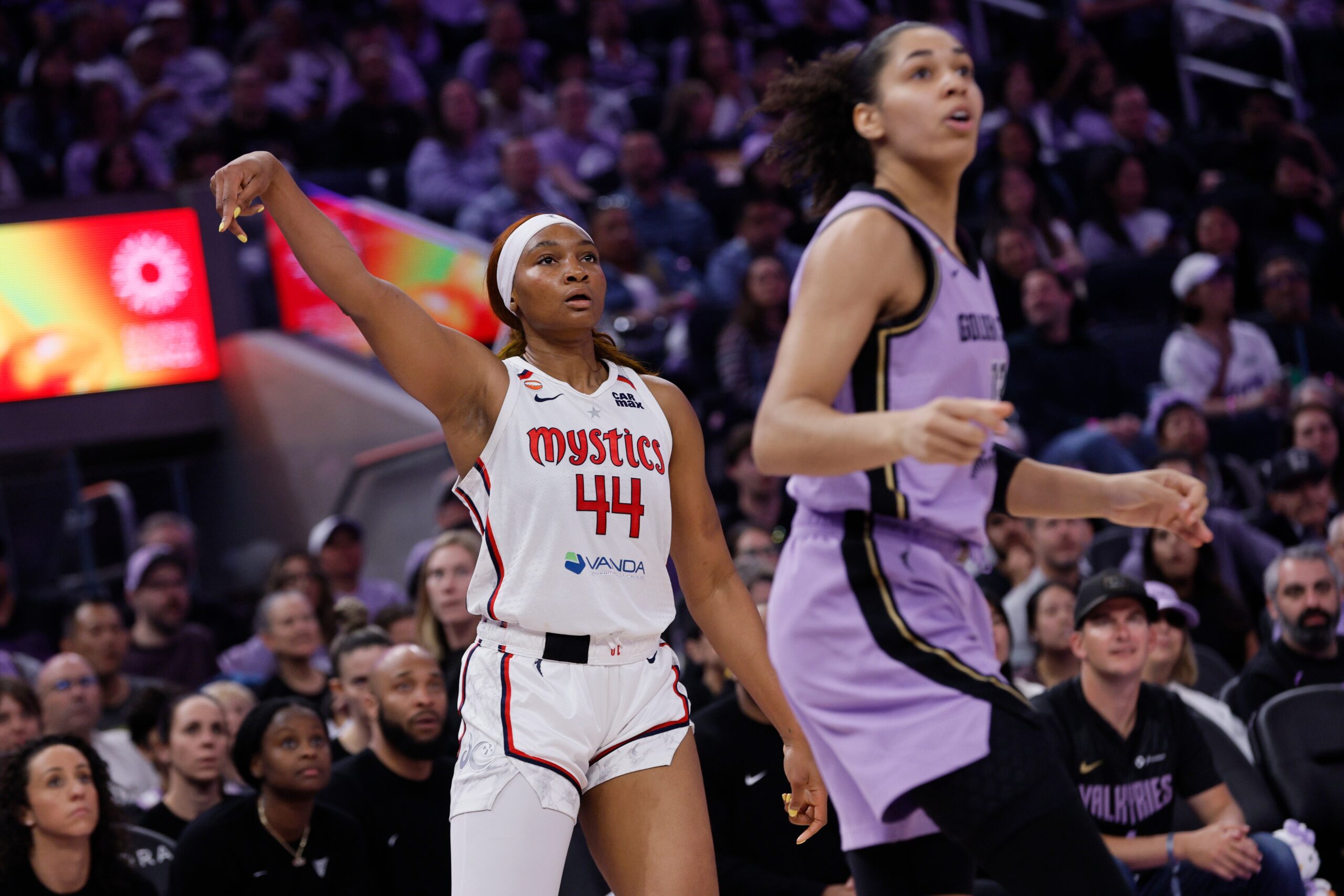 Mystics Valkyries Basketball