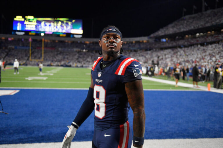 Stefon Diggs Patriots AP - 25278862566863