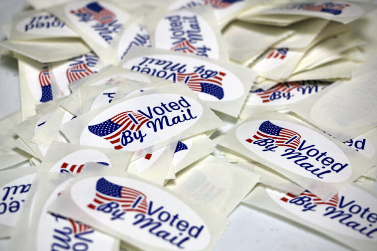 CORRECTION Election 2022 Signature Checks North Carolina